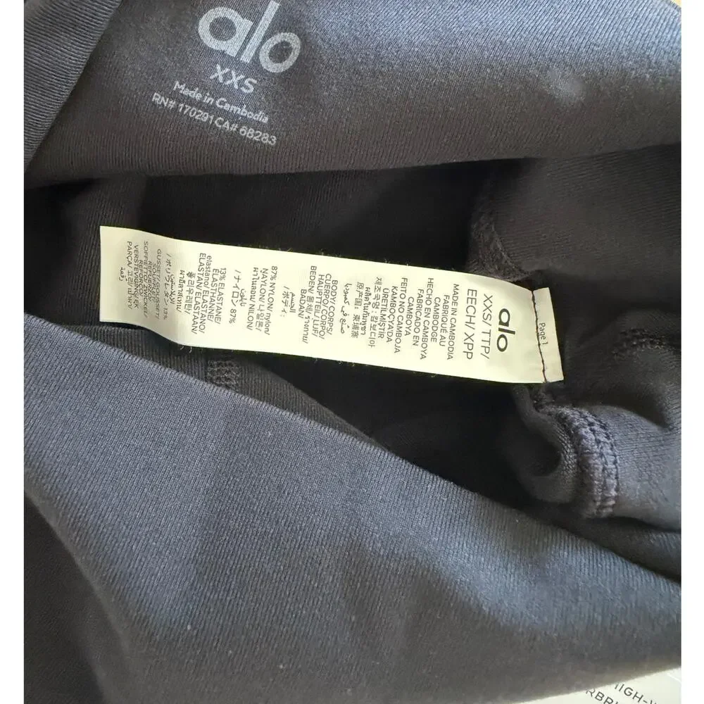Alo Yoga 16 High-Waist Airbrush Capri XXS Black Leggings NWT
